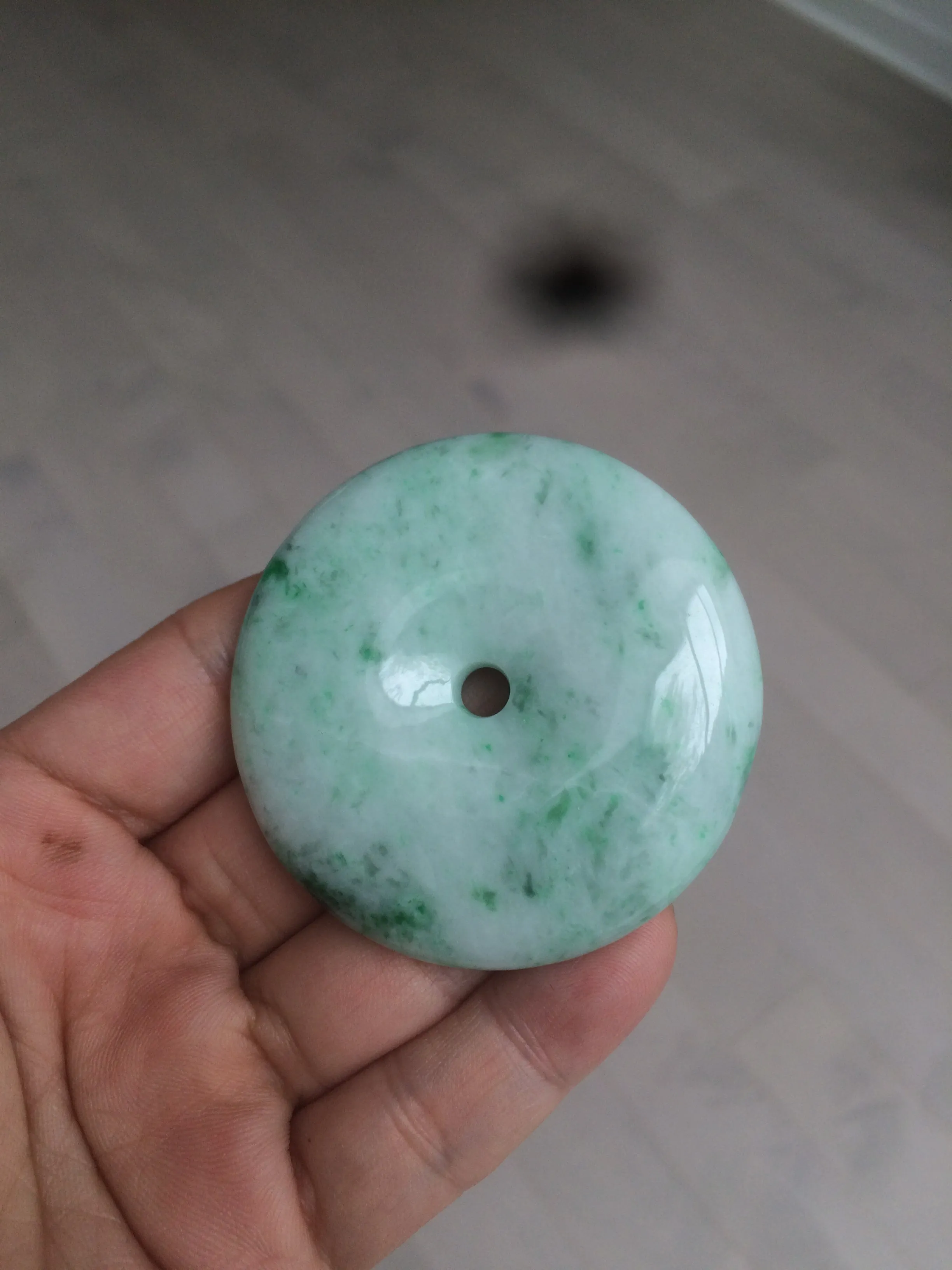 100% Natural sunny green/pink/purple tropical beach jadeite Jade Safety Guardian Button(donut) Pendant/worry stone X123