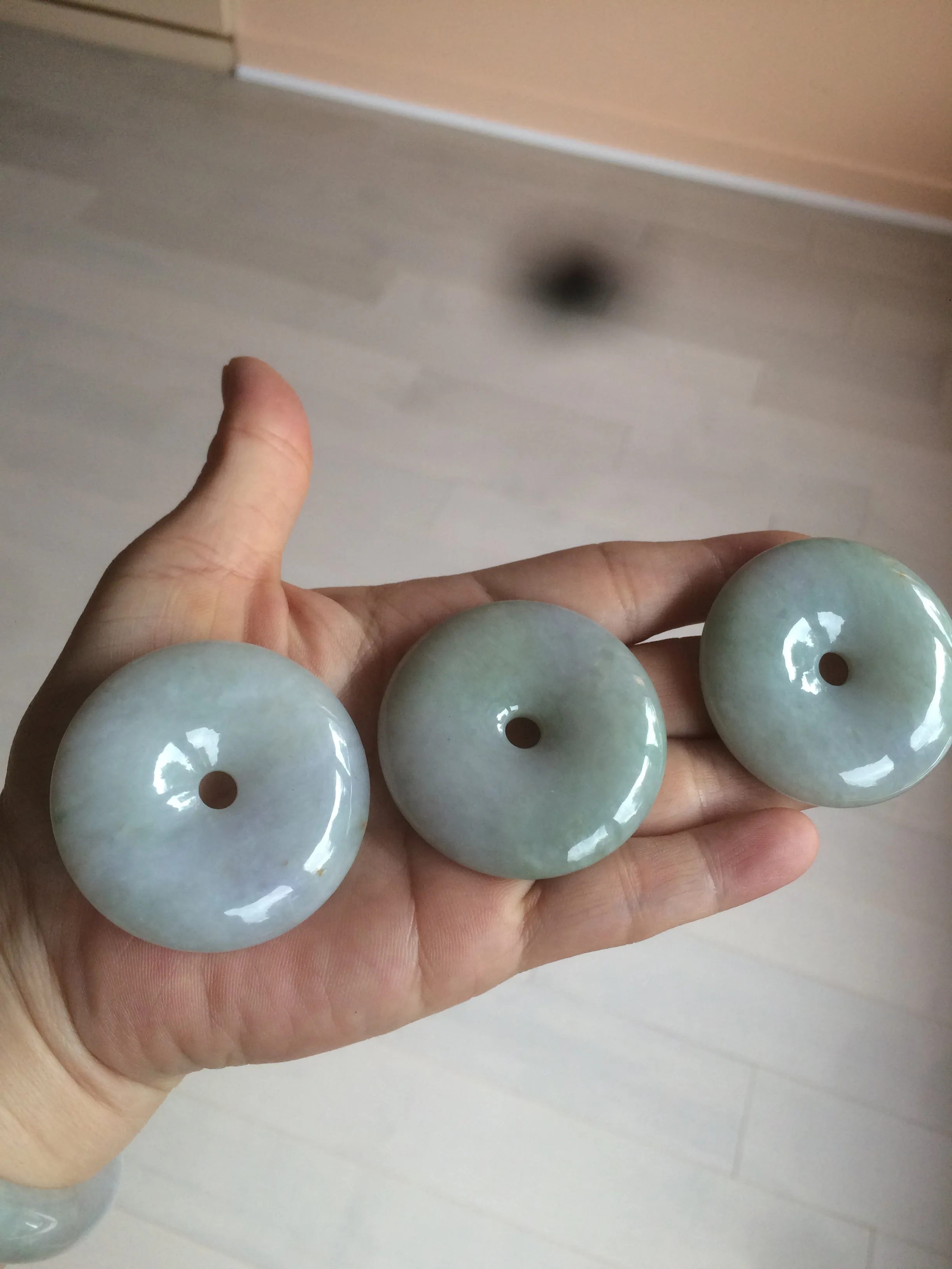 100% Natural sunny green/purple jadeite Jade Safety Guardian Button(donut) Pendant/worry stone AZ75