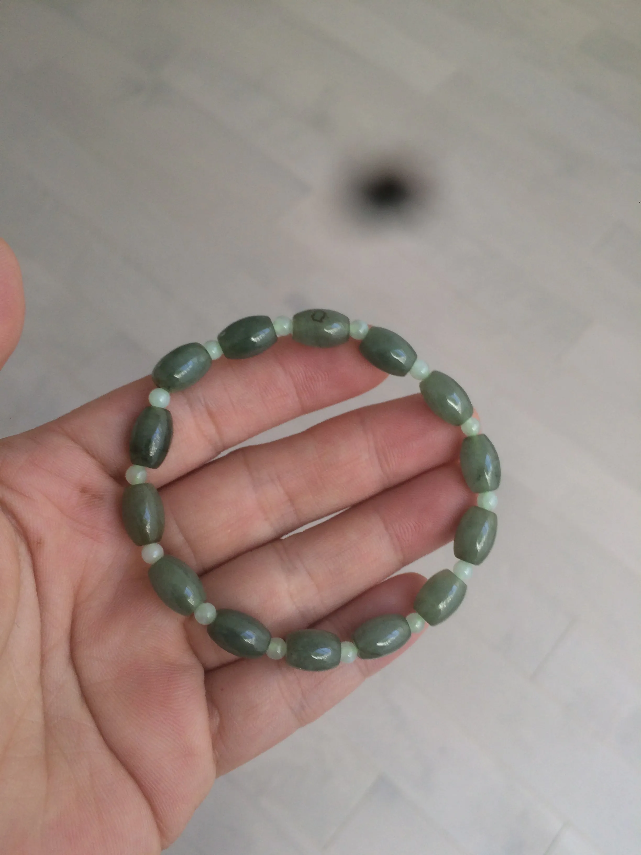 100% natural  type A oily dark green olive  round jadeite jade bead  bracelet AT91