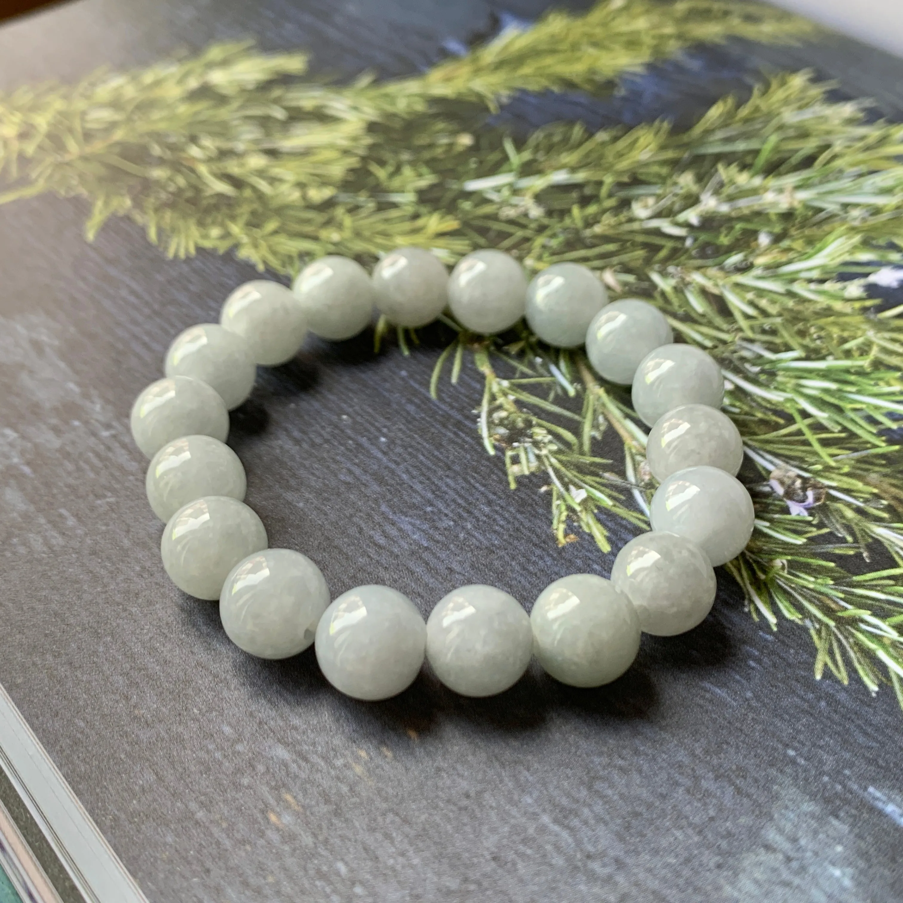 10mm A-Grade Natural Grey Jadeite Beaded Bracelet No.220568