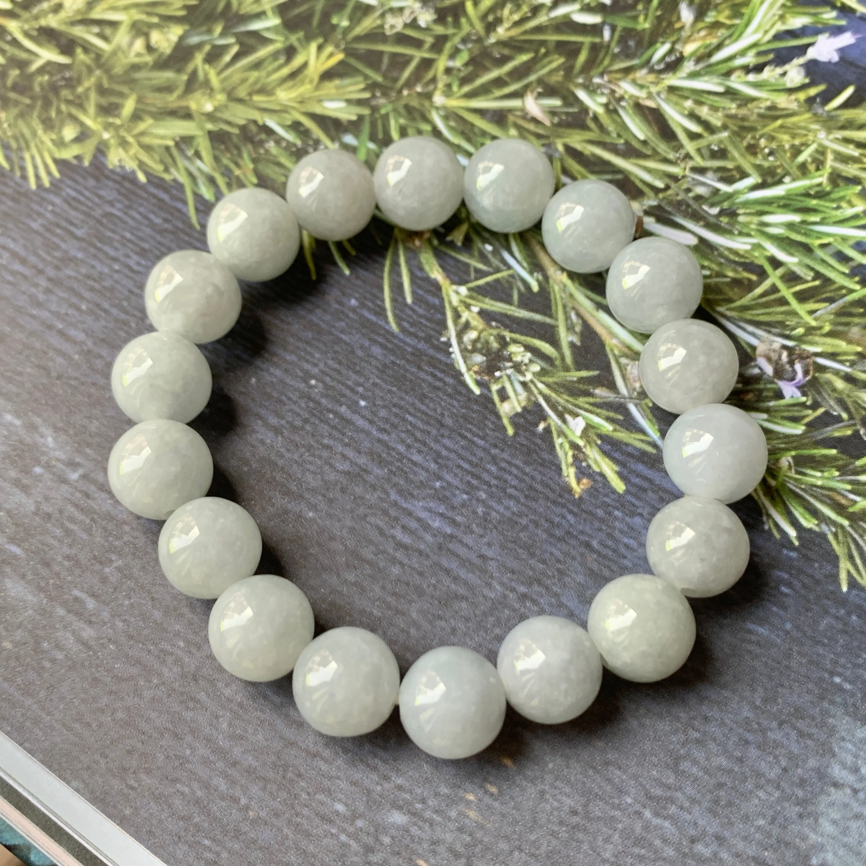 10mm A-Grade Natural Grey Jadeite Beaded Bracelet No.220568