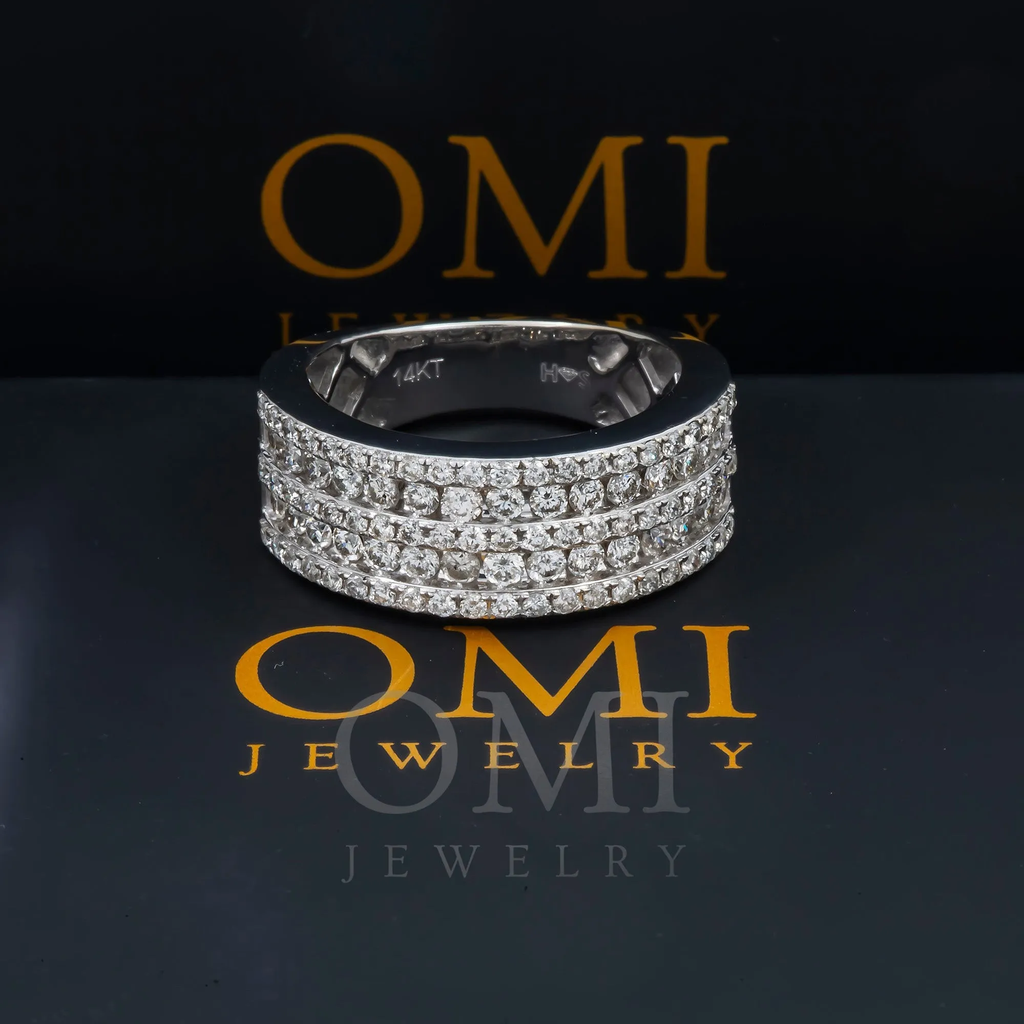 Sure! Here’s an optimized title for your e-commerce product:

14K Gold 2.00 CT Round Diamond Eternity Band Ring - Timeless Elegance for Every Occasion