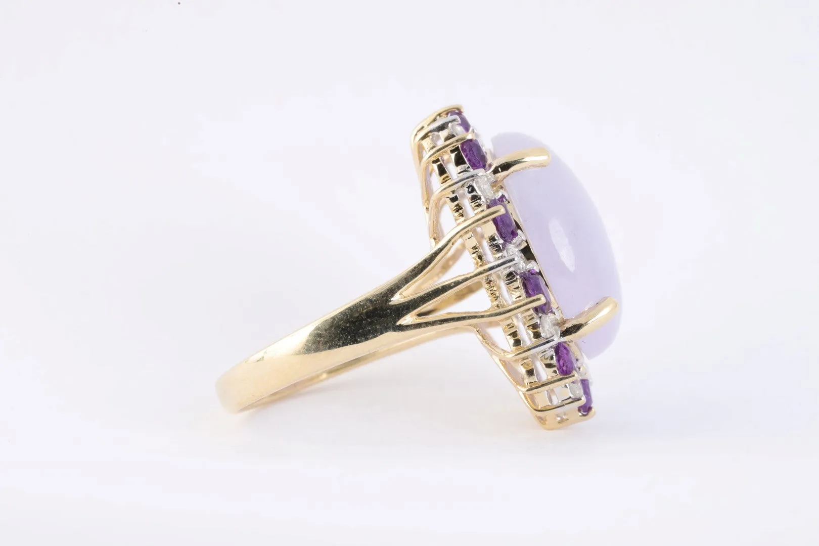 14k Yellow Gold Lavender Jadeite, Amethyst, and Diamond Ring Size 8.25 (8.44g.)