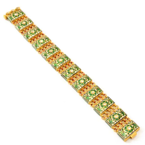 22k Gold and Uncut Diamond Raahil Bracelet