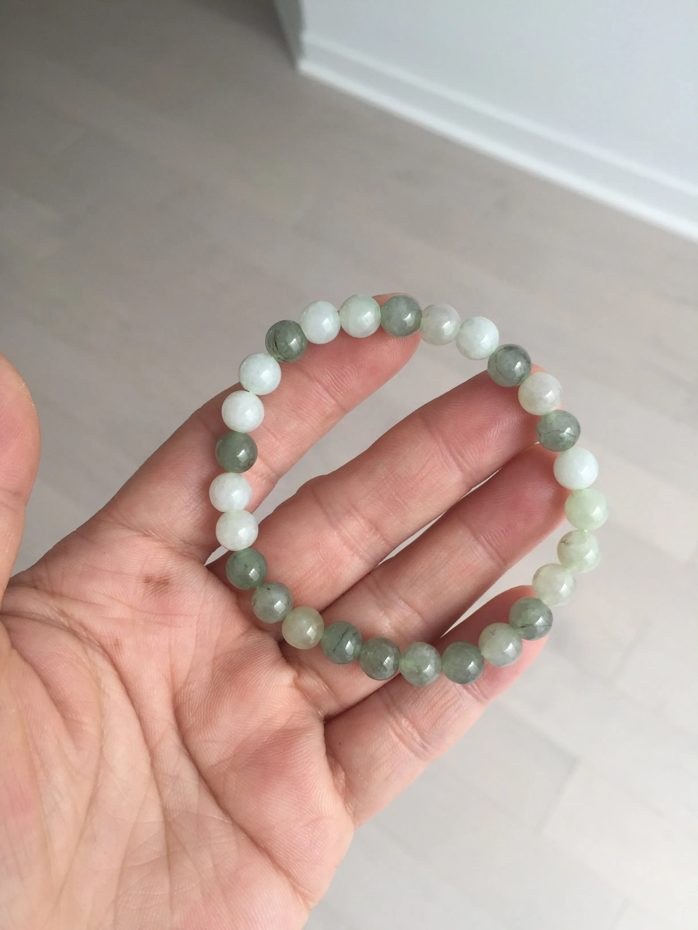 6.6-6.8mm 100% natural type A light green/white jadeite jade beads bracelet BL21