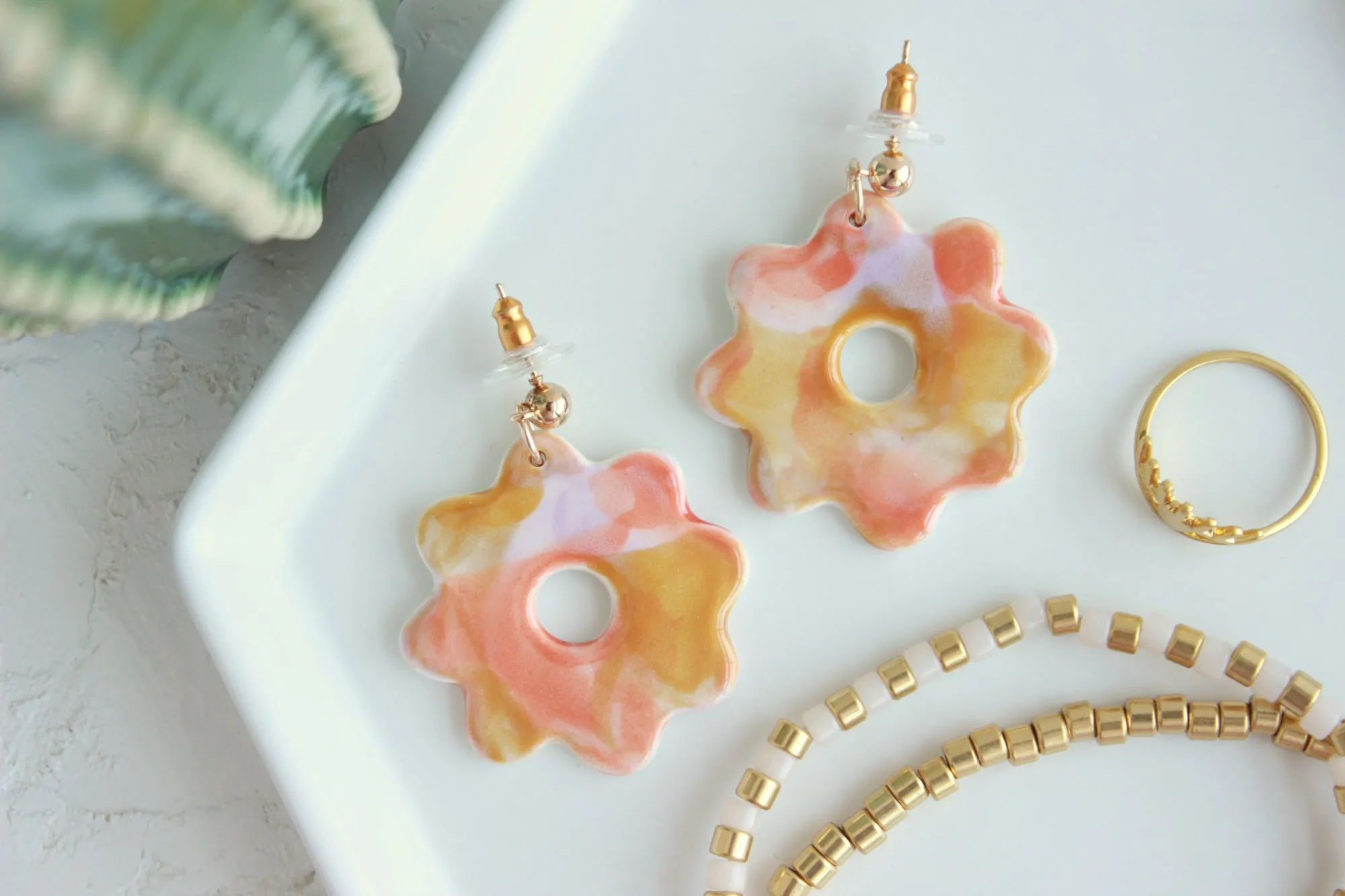 Abstract Cutout Flower Dangle Statement Earrings