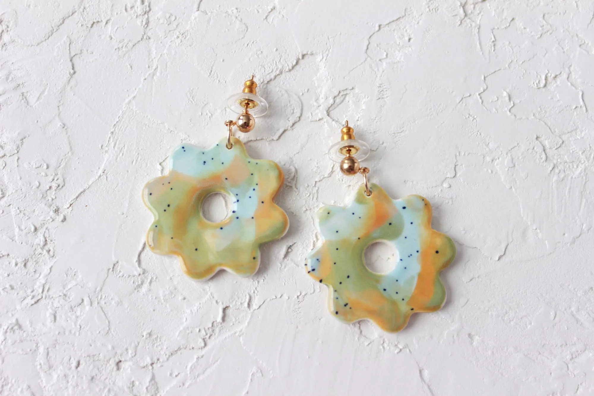 Abstract Cutout Flower Dangle Statement Earrings