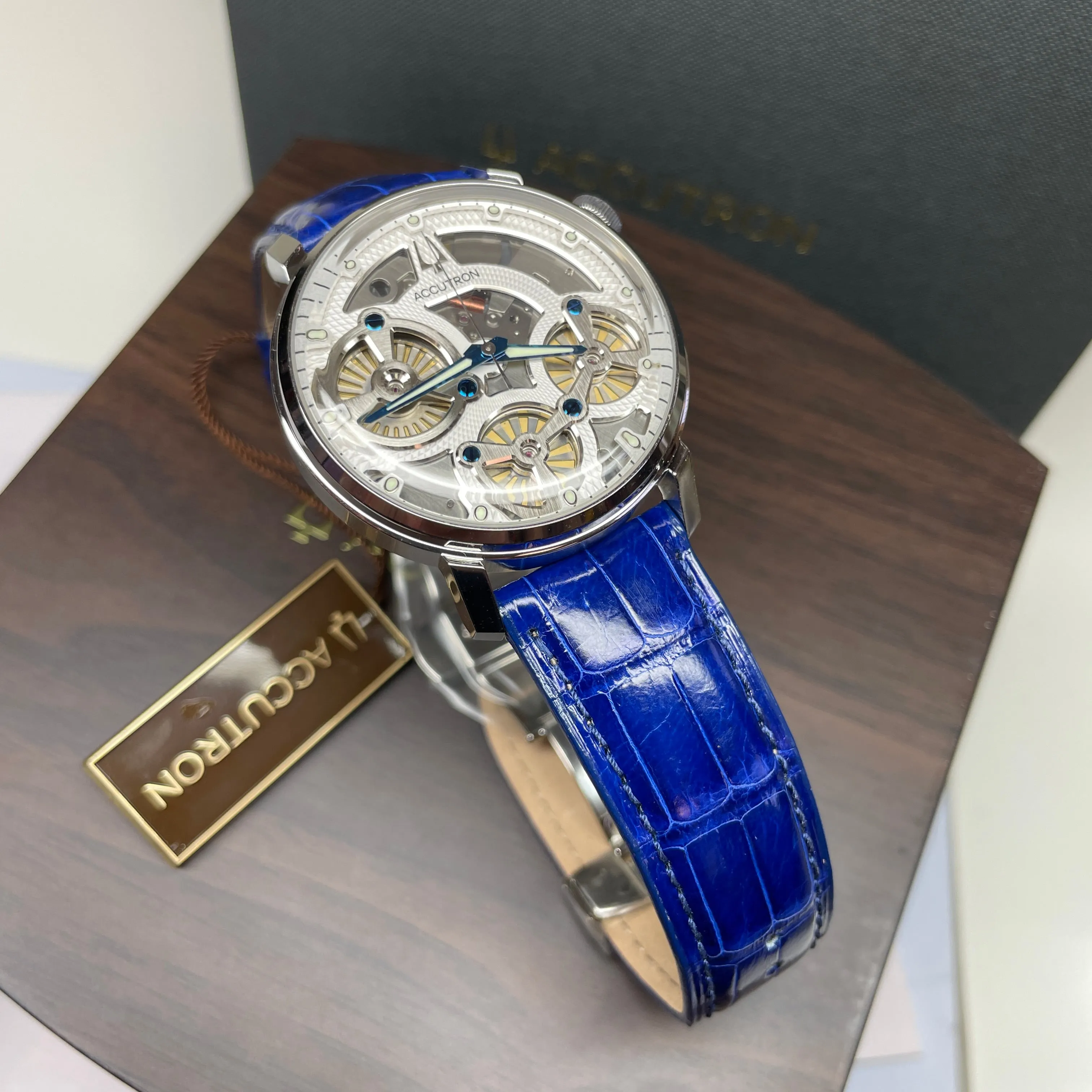 Accutron Spaceview Evolution ElectroStatic Silver Dial Blue Strap Watch 26A209