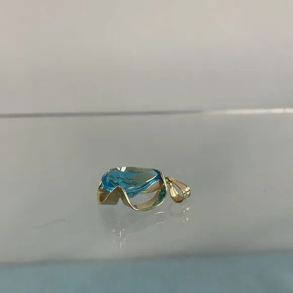 BlueTopaz 14kt Pendant