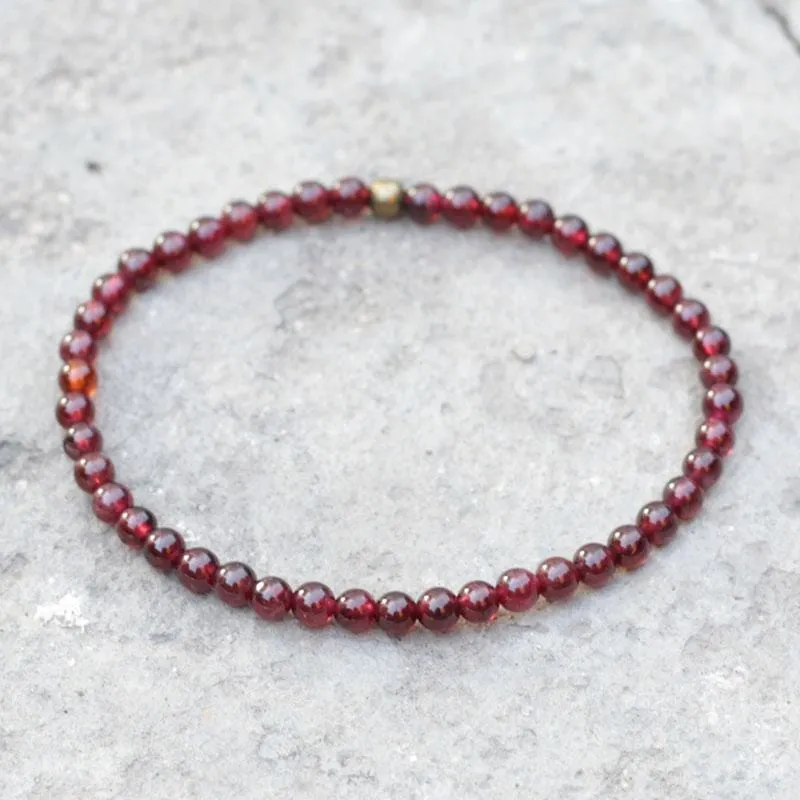 Creativity Garnet Delicate Bracelet