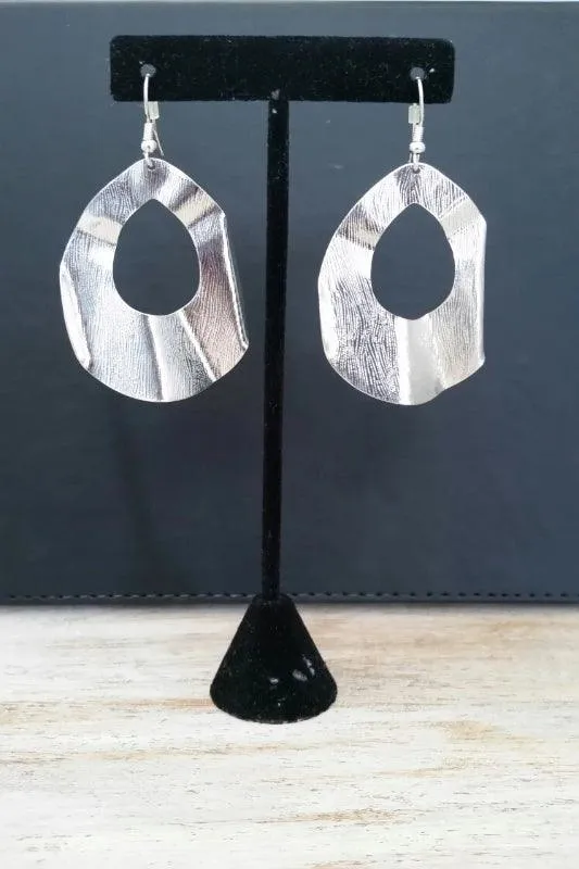 Cutout Drop Earrings