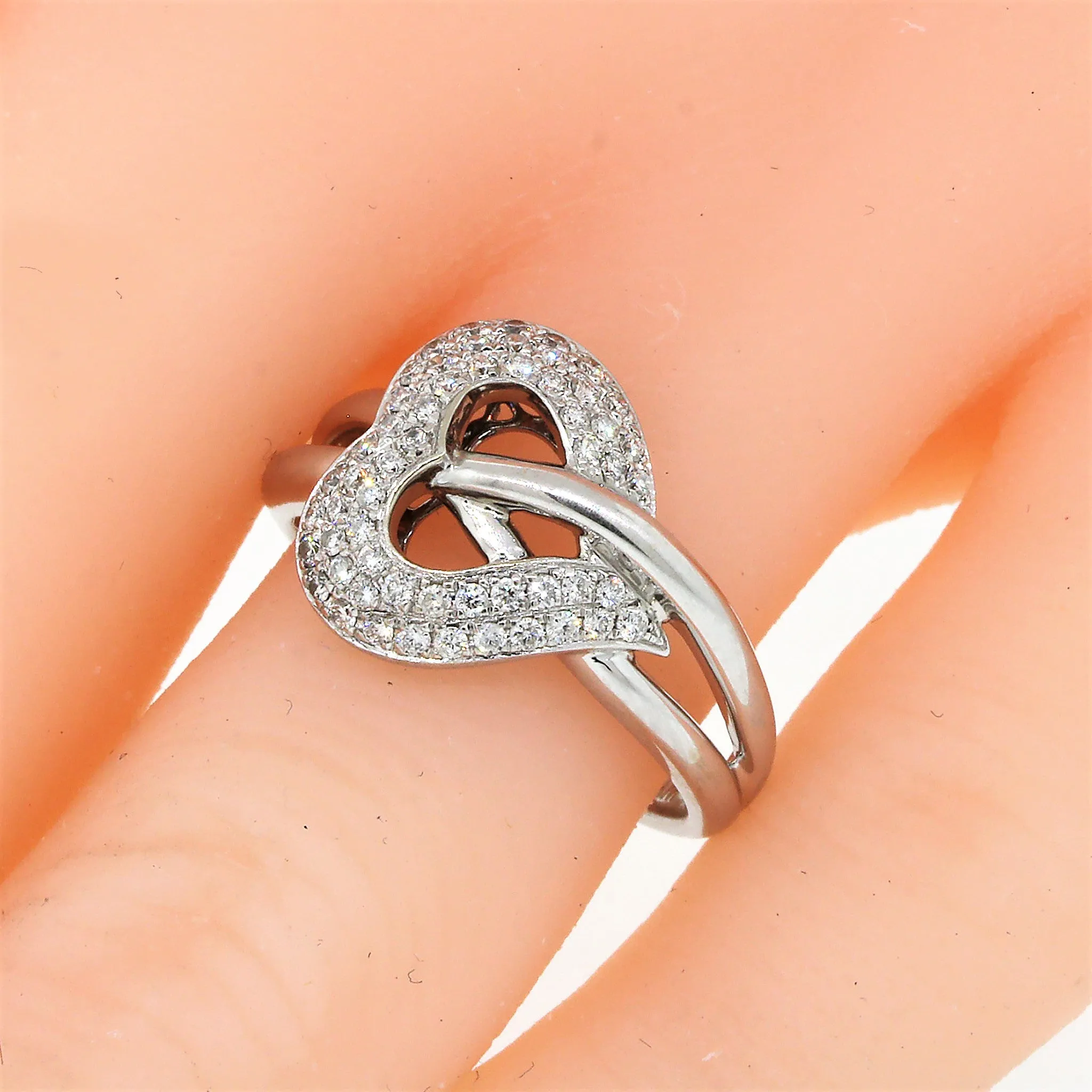 Diamond Studded Heart Ring in 14k Gold