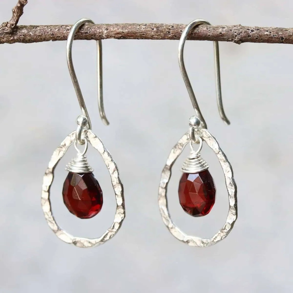 Garnet earring, red garnet earring, garnet drop earring, silver drop earring, silver dangle earring, January birthstone earring