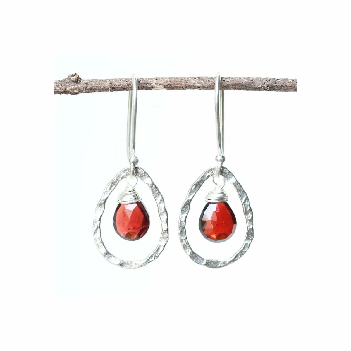 Garnet earring, red garnet earring, garnet drop earring, silver drop earring, silver dangle earring, January birthstone earring