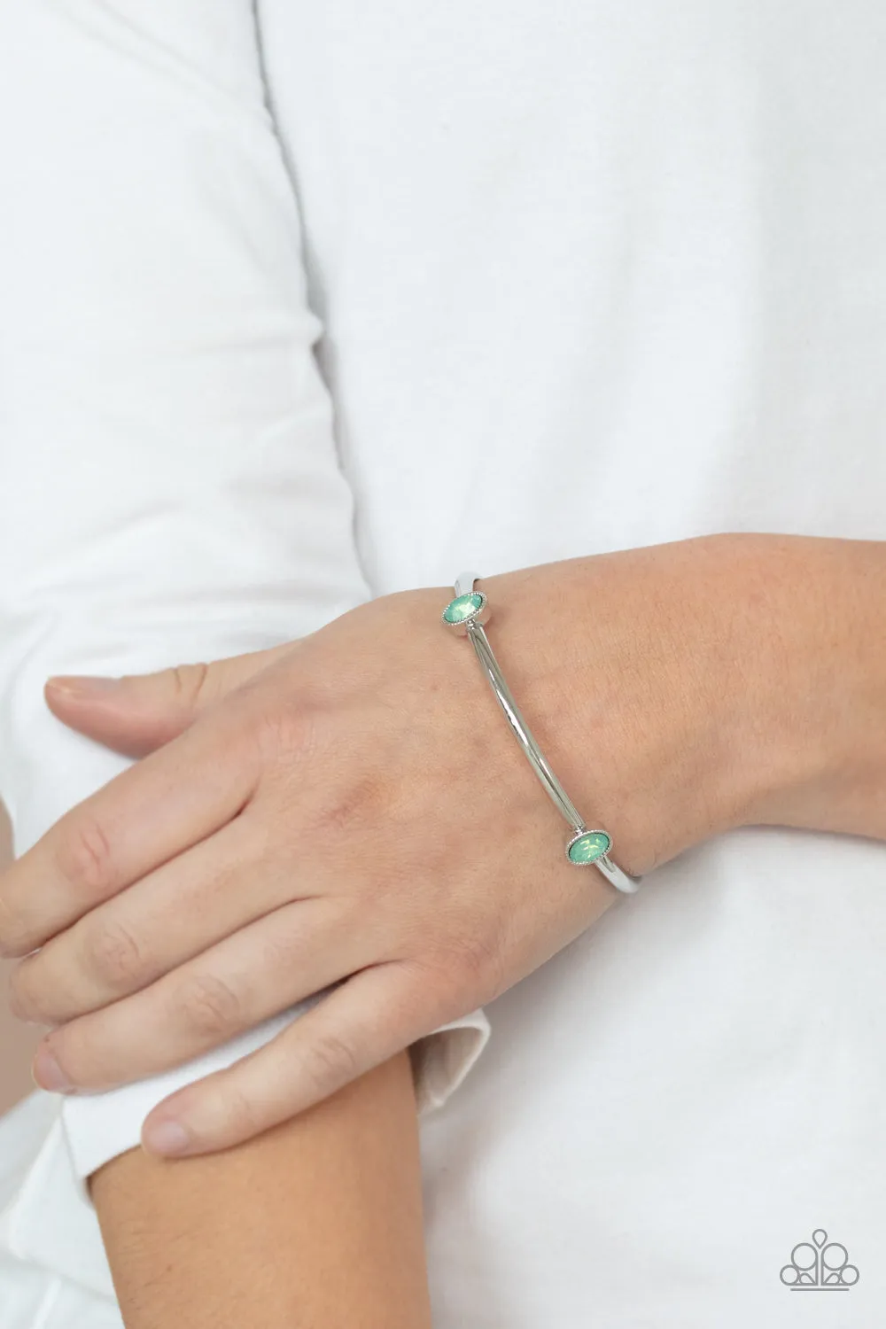 Gleam-Getter - Green Bracelet