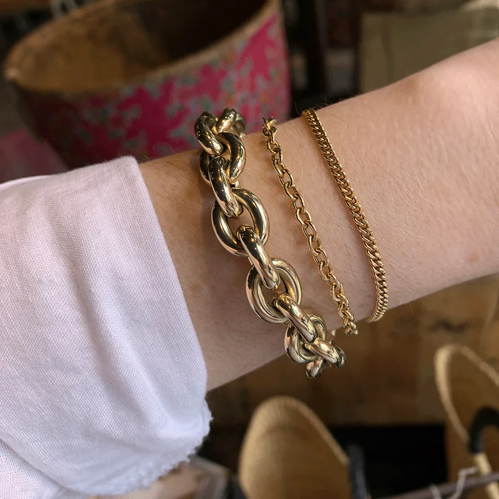  Large 14k Gold Oval Link Bracelet 