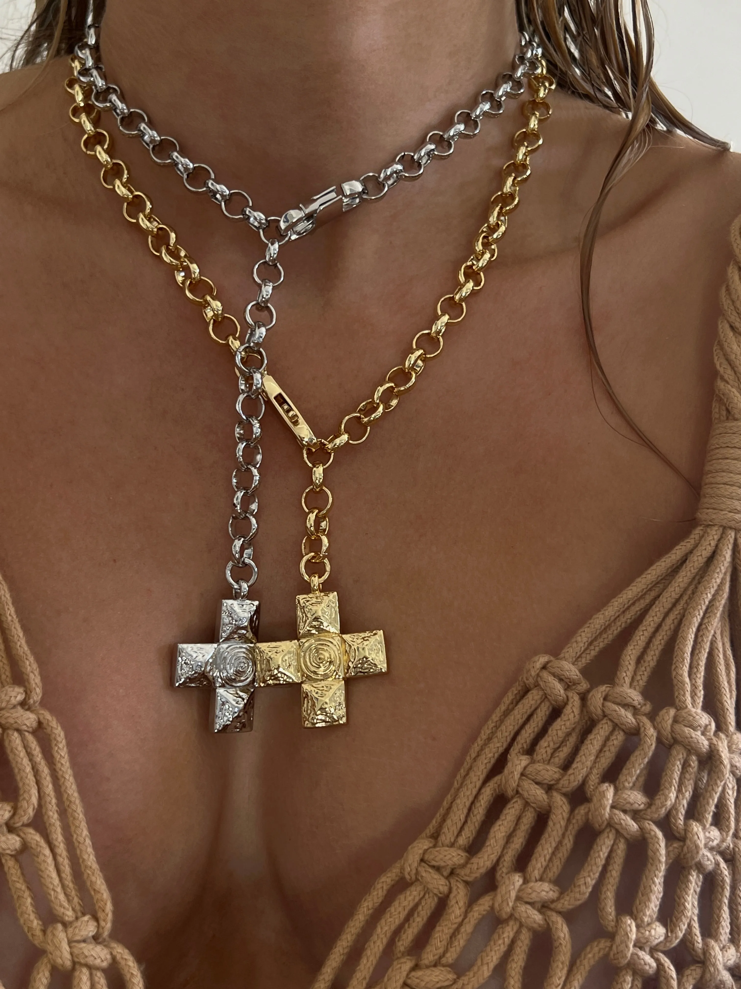 Molten Cross Pendant Necklace- Silver