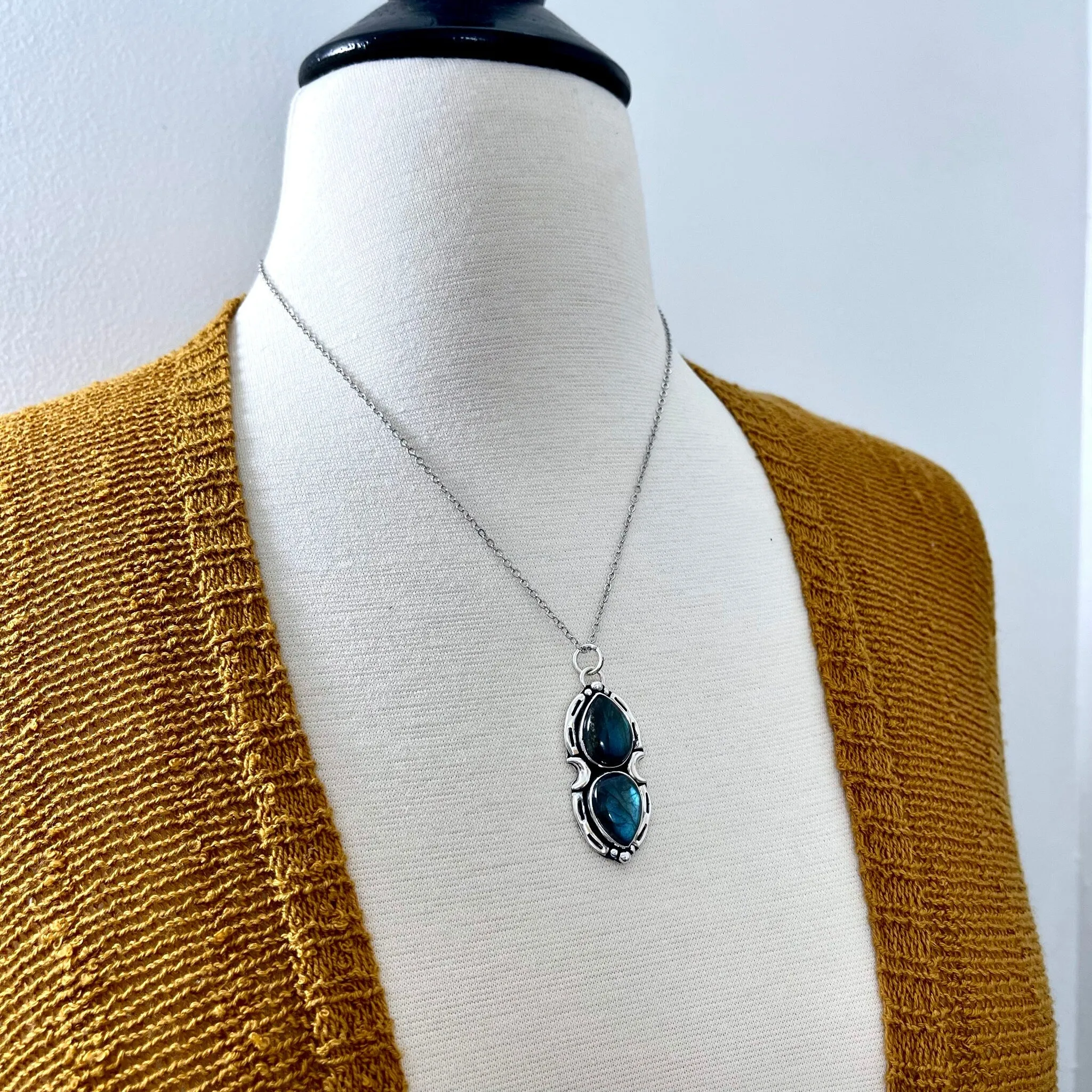 Mystic Moon Labradorite Crystal Statement Necklace in Sterling Silver / Designed by FOXLARK Collection