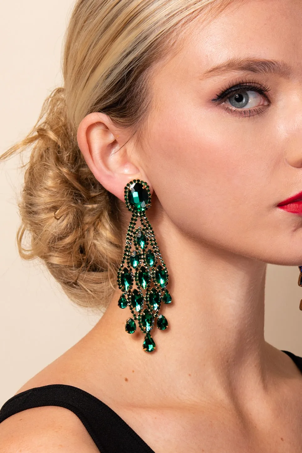 Penelope Teardrop Dangle Clip-on Earrings