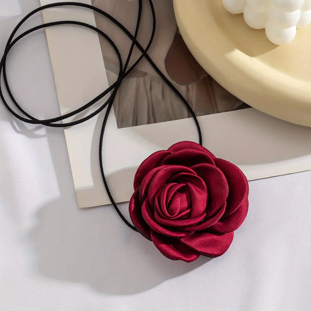 Romantic Elegant Camellia Fabric Flower Lace Choker Necklace Adjustable Necklace Party Holiday Favors