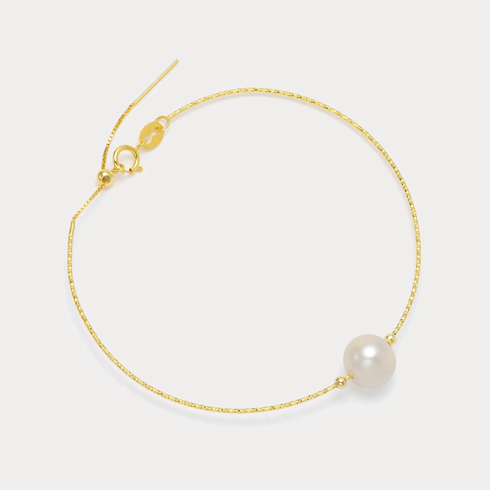 Simple Pearl Bracelet