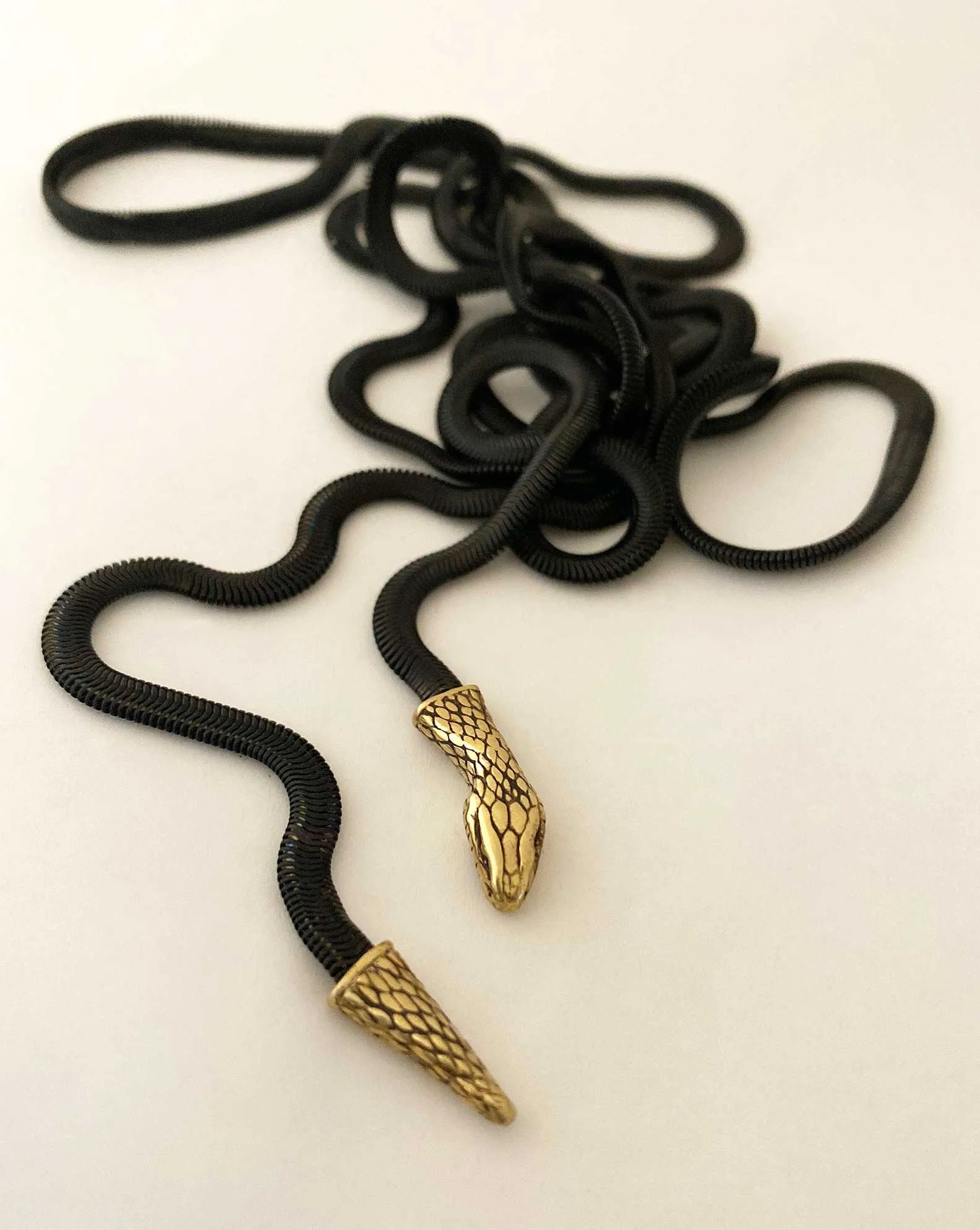 Snake Lariat Necklace in gold & black