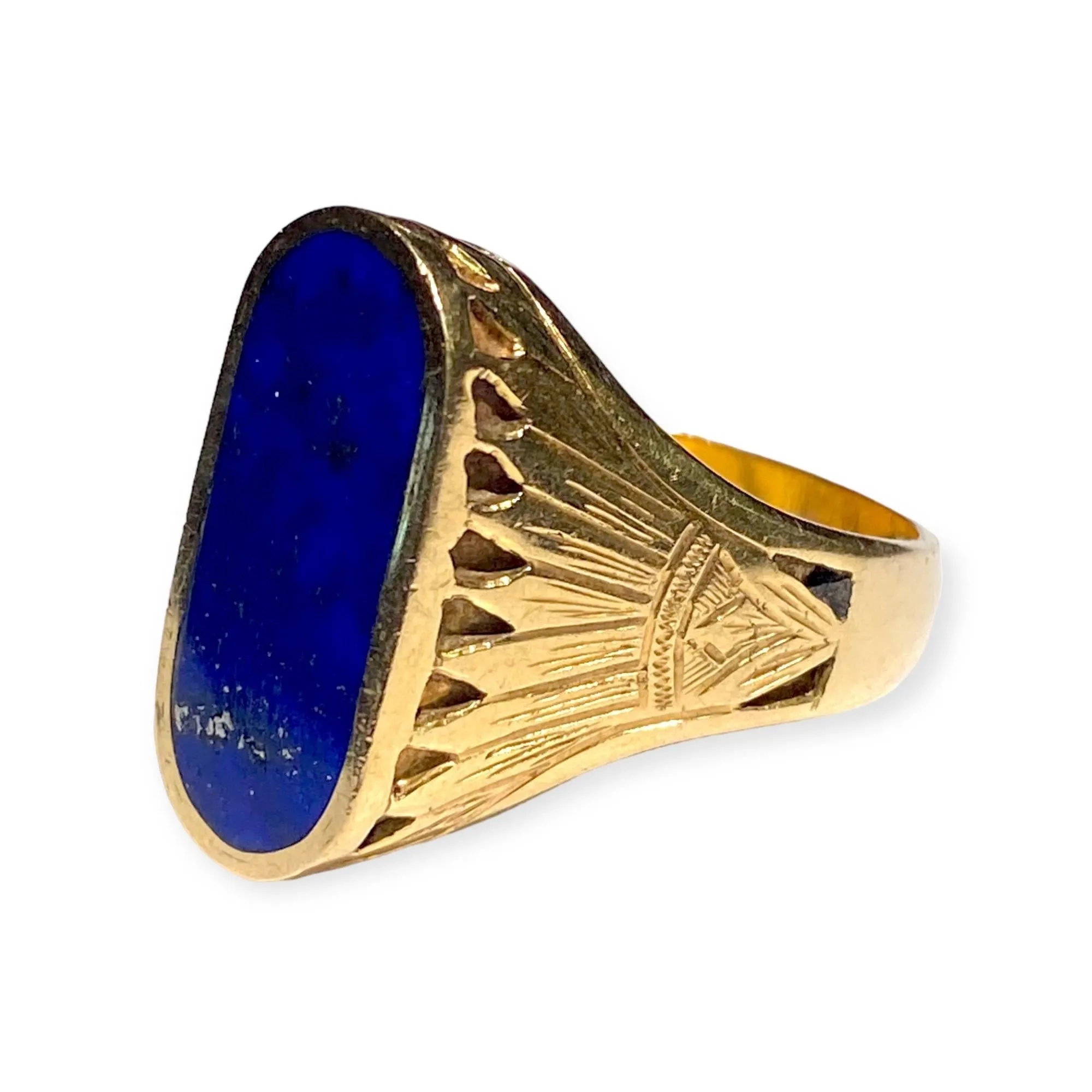 Vintage Egyptian Revival 18K Gold and Lapis Lazuli Ring